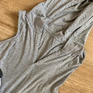 Under armour sleeveless hoodie tee. Tag removed.